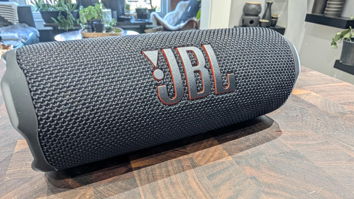 JBL Flip 7 Portable Bluetooth Speaker Hitting Absolute Lowest Price Yet